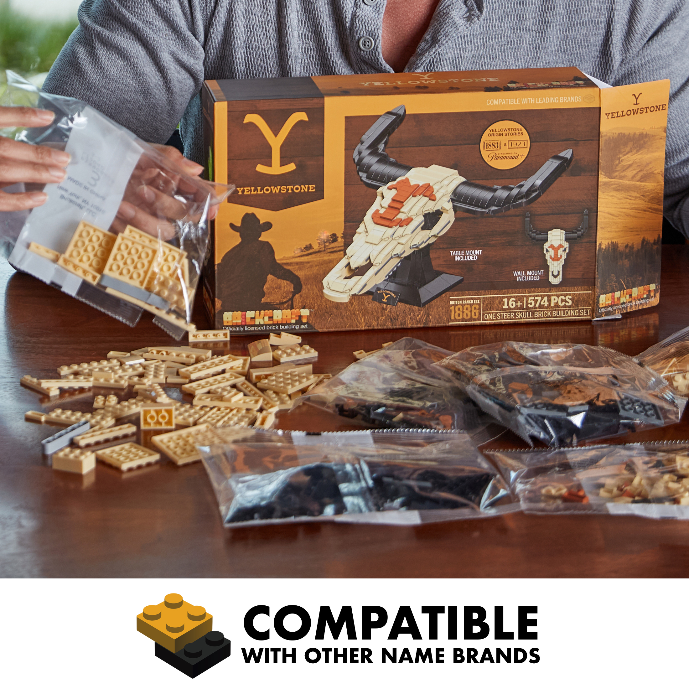 Brickcraft Yellowstone Steer Skull Building Kit (574-Plastic Piece Set), Rustic Ranch Décor Display, Cow Skull Model Creative Building Set - Image 6